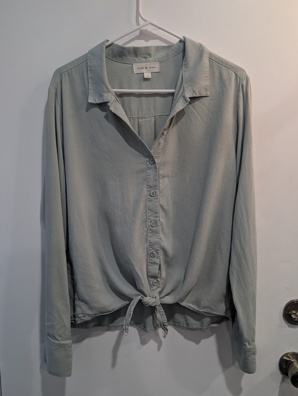 Anthropologie Cloth & Stone Sage Green Tie-front Button-down Shirt Size Medium